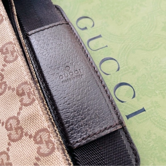 Gucci GG Canvas Leather Messenger Shoulder Bag
Crossbody Bag 122793 - Picture 7 of 17